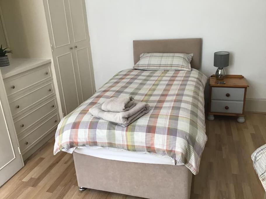 Spacious 2 Bedroom Flat In Heart Of Ballater Εξωτερικό φωτογραφία