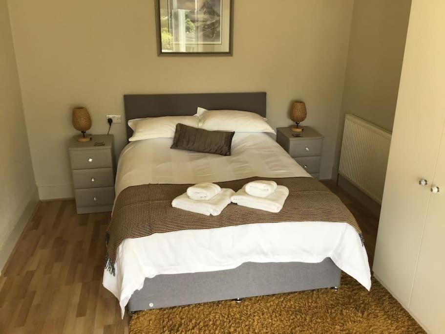Spacious 2 Bedroom Flat In Heart Of Ballater Εξωτερικό φωτογραφία